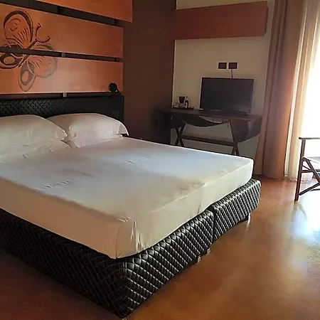 I Narcisi Hotel 3*